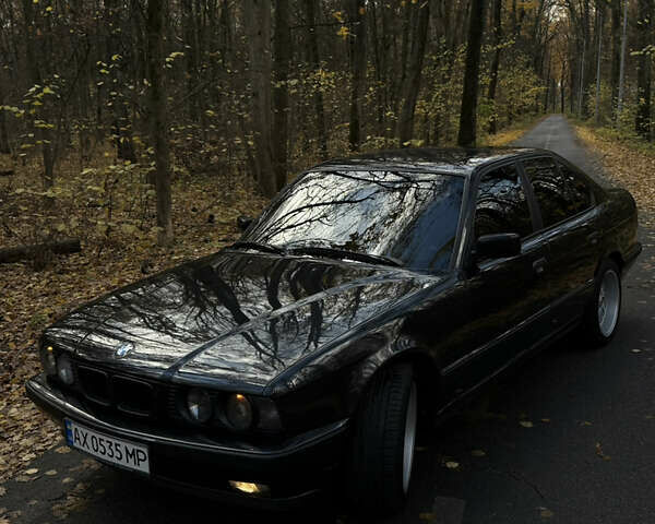 Черный БМВ 5 Серия, объемом двигателя 3.43 л и пробегом 480 тыс. км за 4900 $, фото 20 на Automoto.ua