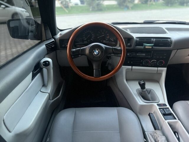 Чорний БМВ 5 Серія, об'ємом двигуна 2.5 л та пробігом 272 тис. км за 6000 $, фото 14 на Automoto.ua