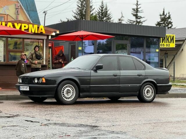 Черный БМВ 5 Серия, объемом двигателя 2 л и пробегом 450 тыс. км за 2100 $, фото 3 на Automoto.ua