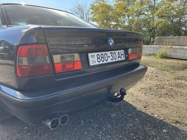 Чорний БМВ 5 Серія, об'ємом двигуна 3 л та пробігом 311 тис. км за 1900 $, фото 15 на Automoto.ua