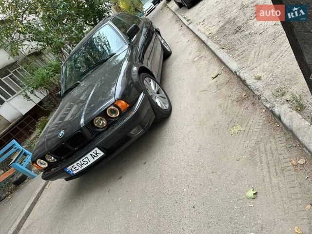 Чорний БМВ 5 Серія, об'ємом двигуна 1.99 л та пробігом 220 тис. км за 3500 $, фото 1 на Automoto.ua