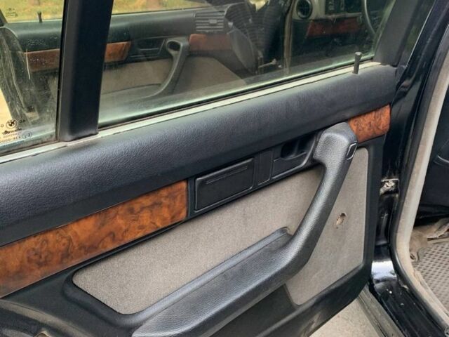 Черный БМВ 5 Серия, объемом двигателя 2 л и пробегом 3 тыс. км за 2800 $, фото 8 на Automoto.ua