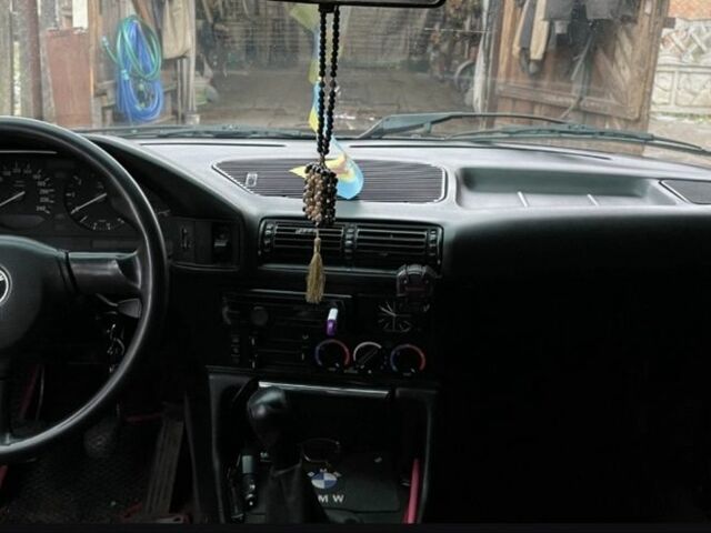 Чорний БМВ 5 Серія, об'ємом двигуна 2 л та пробігом 490 тис. км за 3800 $, фото 9 на Automoto.ua