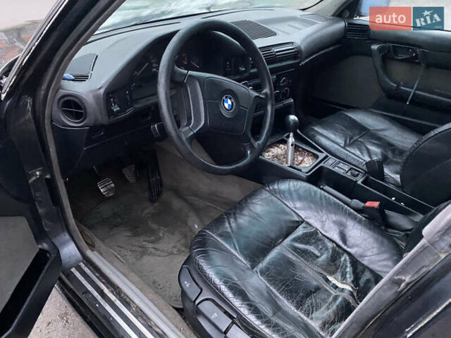Чорний БМВ 5 Серія, об'ємом двигуна 1.99 л та пробігом 400 тис. км за 1650 $, фото 7 на Automoto.ua