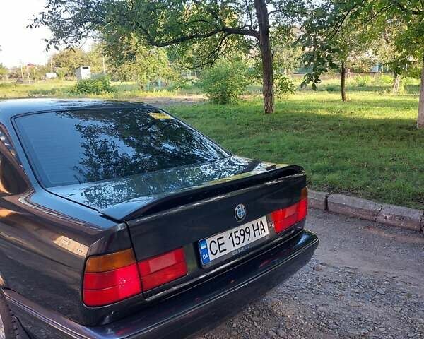 Чорний БМВ 5 Серія, об'ємом двигуна 2.5 л та пробігом 300 тис. км за 3500 $, фото 3 на Automoto.ua