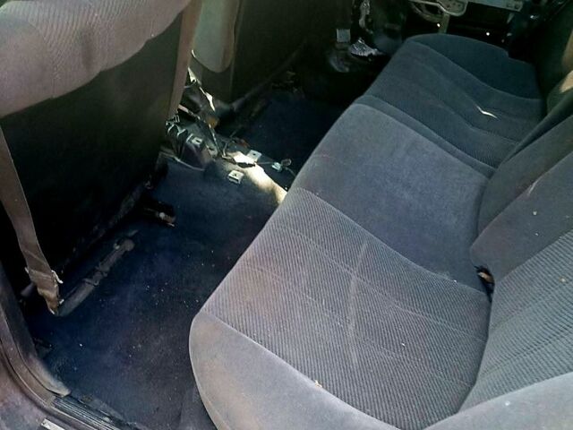 Черный БМВ 5 Серия, объемом двигателя 2.5 л и пробегом 300 тыс. км за 1300 $, фото 4 на Automoto.ua