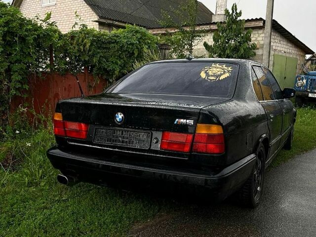 Черный БМВ 5 Серия, объемом двигателя 2.5 л и пробегом 170 тыс. км за 1190 $, фото 2 на Automoto.ua