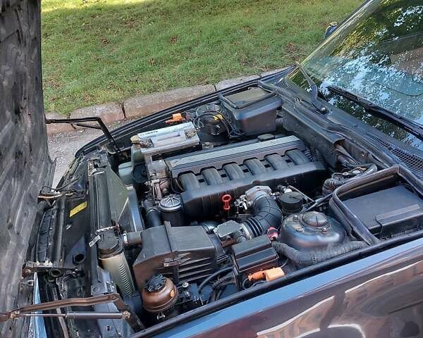 Чорний БМВ 5 Серія, об'ємом двигуна 2.5 л та пробігом 300 тис. км за 3500 $, фото 9 на Automoto.ua