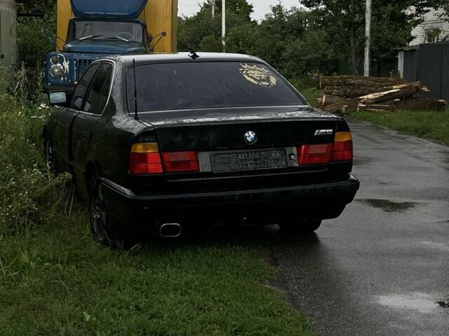 Черный БМВ 5 Серия, объемом двигателя 2.5 л и пробегом 100 тыс. км за 1190 $, фото 3 на Automoto.ua