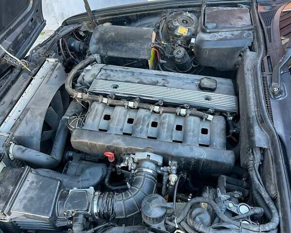 Чорний БМВ 5 Серія, об'ємом двигуна 1.99 л та пробігом 220 тис. км за 3500 $, фото 11 на Automoto.ua