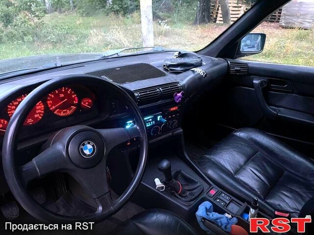 Чорний БМВ 5 Серія, об'ємом двигуна 2.5 л та пробігом 0 тис. км за 3500 $, фото 4 на Automoto.ua