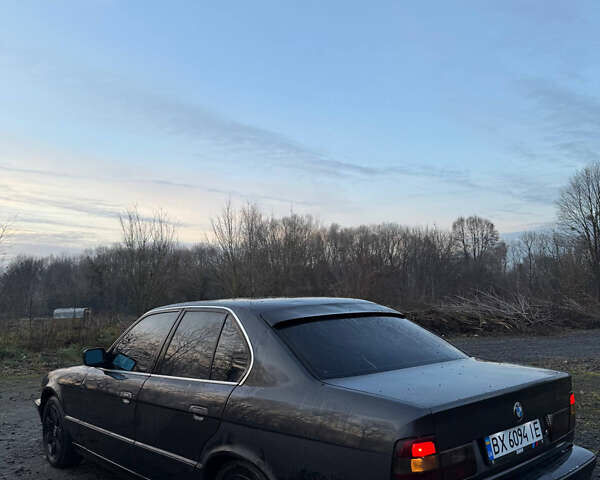Черный БМВ 5 Серия, объемом двигателя 2.5 л и пробегом 400 тыс. км за 2400 $, фото 7 на Automoto.ua
