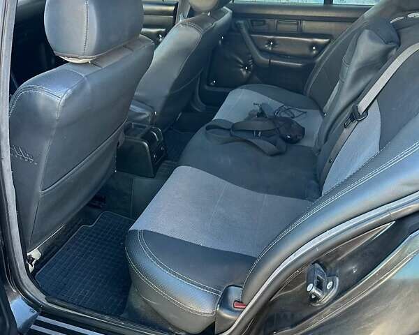 Чорний БМВ 5 Серія, об'ємом двигуна 1.99 л та пробігом 220 тис. км за 3500 $, фото 7 на Automoto.ua