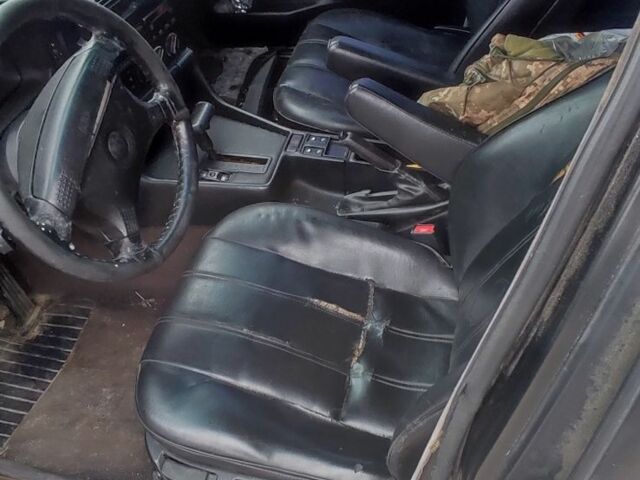 Чорний БМВ 5 Серія, об'ємом двигуна 2 л та пробігом 300 тис. км за 1500 $, фото 5 на Automoto.ua