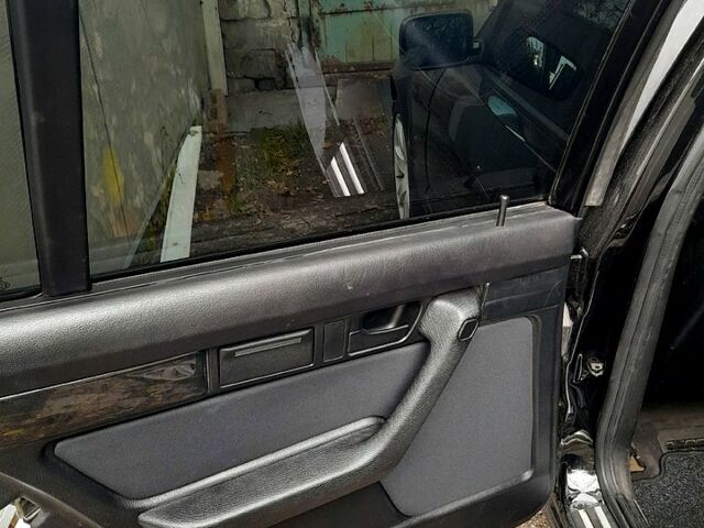 Чорний БМВ 5 Серія, об'ємом двигуна 2.5 л та пробігом 0 тис. км за 2000 $, фото 2 на Automoto.ua