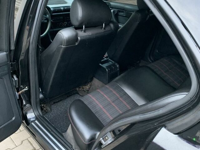 Черный БМВ 5 Серия, объемом двигателя 2.5 л и пробегом 350 тыс. км за 4000 $, фото 9 на Automoto.ua