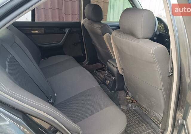 Чорний БМВ 5 Серія, об'ємом двигуна 1.8 л та пробігом 384 тис. км за 2500 $, фото 6 на Automoto.ua