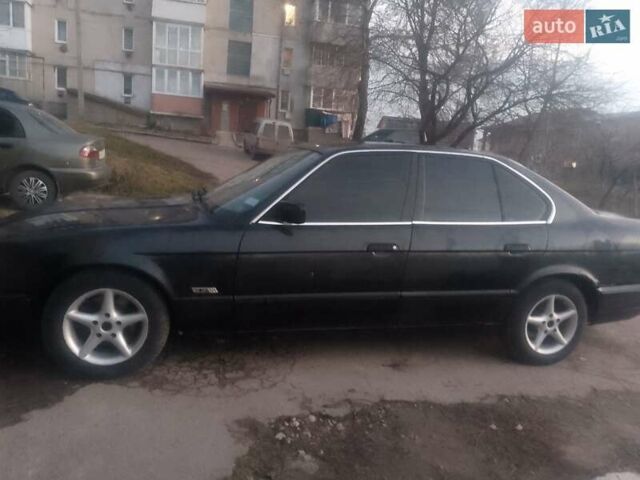 Черный БМВ 5 Серия, объемом двигателя 2.5 л и пробегом 300 тыс. км за 1450 $, фото 3 на Automoto.ua