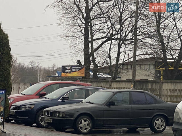 Черный БМВ 5 Серия, объемом двигателя 3 л и пробегом 380 тыс. км за 2000 $, фото 5 на Automoto.ua