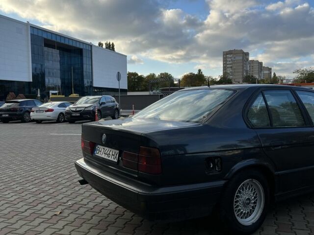 Черный БМВ 5 Серия, объемом двигателя 2 л и пробегом 199 тыс. км за 2000 $, фото 4 на Automoto.ua