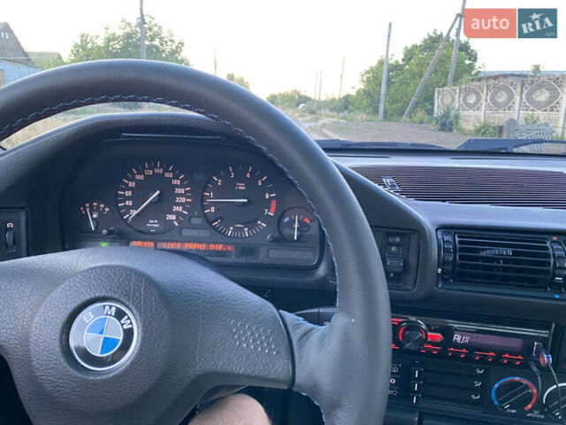 Черный БМВ 5 Серия, объемом двигателя 2.5 л и пробегом 356 тыс. км за 3300 $, фото 29 на Automoto.ua