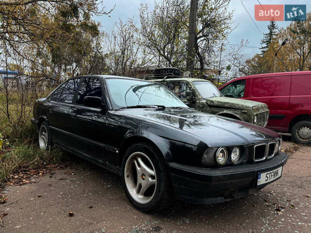 Черный БМВ 5 Серия, объемом двигателя 3 л и пробегом 380 тыс. км за 2000 $, фото 3 на Automoto.ua