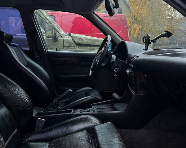 Черный БМВ 5 Серия, объемом двигателя 3 л и пробегом 380 тыс. км за 2000 $, фото 7 на Automoto.ua