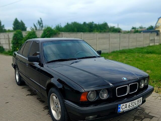 Черный БМВ 5 Серия, объемом двигателя 2.5 л и пробегом 400 тыс. км за 3000 $, фото 4 на Automoto.ua