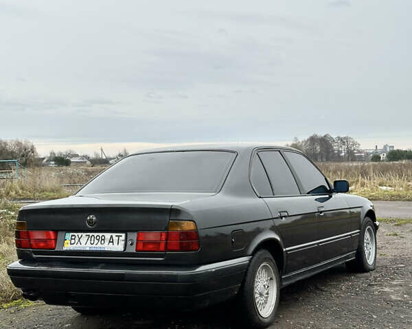 Чорний БМВ 5 Серія, об'ємом двигуна 2.5 л та пробігом 250 тис. км за 2700 $, фото 4 на Automoto.ua