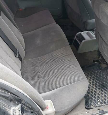 Черный БМВ 5 Серия, объемом двигателя 2.5 л и пробегом 400 тыс. км за 2900 $, фото 9 на Automoto.ua