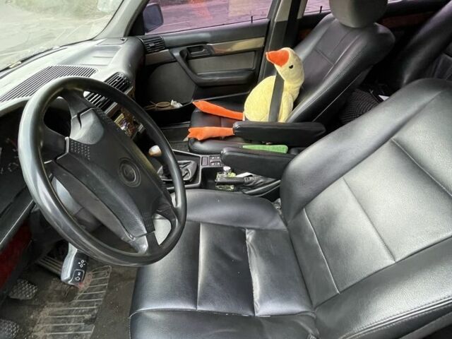 Чорний БМВ 5 Серія, об'ємом двигуна 2.5 л та пробігом 1 тис. км за 2500 $, фото 6 на Automoto.ua