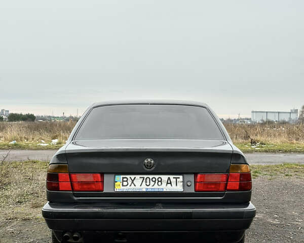 Чорний БМВ 5 Серія, об'ємом двигуна 2.5 л та пробігом 250 тис. км за 2700 $, фото 5 на Automoto.ua
