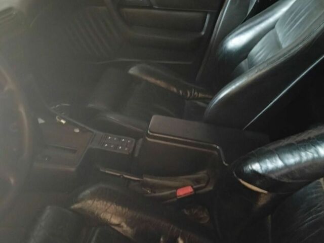 Чорний БМВ 5 Серія, об'ємом двигуна 2.5 л та пробігом 270 тис. км за 2500 $, фото 1 на Automoto.ua