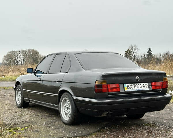 Чорний БМВ 5 Серія, об'ємом двигуна 2.5 л та пробігом 250 тис. км за 2700 $, фото 6 на Automoto.ua