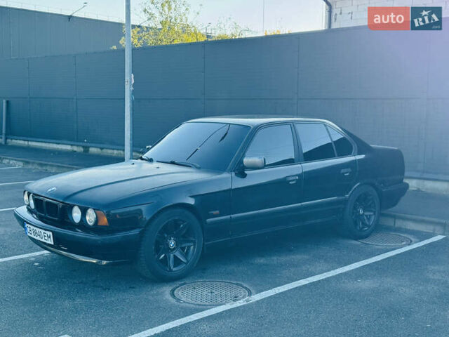 Черный БМВ 5 Серия, объемом двигателя 2 л и пробегом 350 тыс. км за 3450 $, фото 3 на Automoto.ua