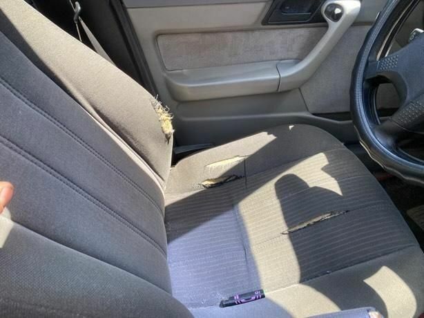 Черный БМВ 5 Серия, объемом двигателя 2.5 л и пробегом 300 тыс. км за 2800 $, фото 7 на Automoto.ua