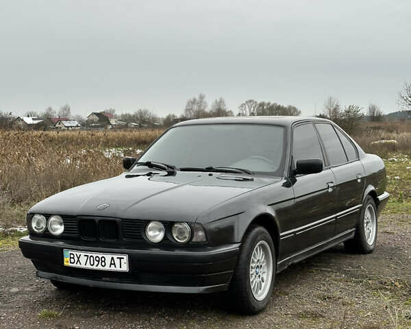 Чорний БМВ 5 Серія, об'ємом двигуна 2.5 л та пробігом 250 тис. км за 2700 $, фото 1 на Automoto.ua