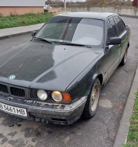 Черный БМВ 5 Серия, объемом двигателя 2.5 л и пробегом 400 тыс. км за 2900 $, фото 5 на Automoto.ua