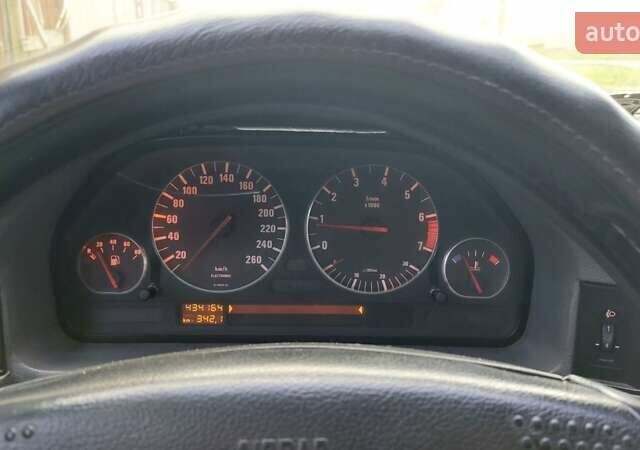 Черный БМВ 5 Серия, объемом двигателя 2.5 л и пробегом 400 тыс. км за 2900 $, фото 2 на Automoto.ua