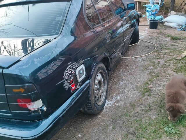 Черный БМВ 5 Серия, объемом двигателя 2.5 л и пробегом 300 тыс. км за 1500 $, фото 3 на Automoto.ua