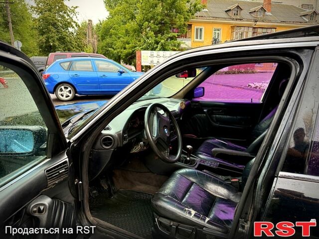 Черный БМВ 5 Серия, объемом двигателя 2.5 л и пробегом 500 тыс. км за 1750 $, фото 6 на Automoto.ua