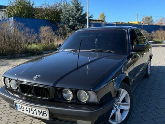 Черный БМВ 5 Серия, объемом двигателя 2 л и пробегом 400 тыс. км за 4499 $, фото 8 на Automoto.ua