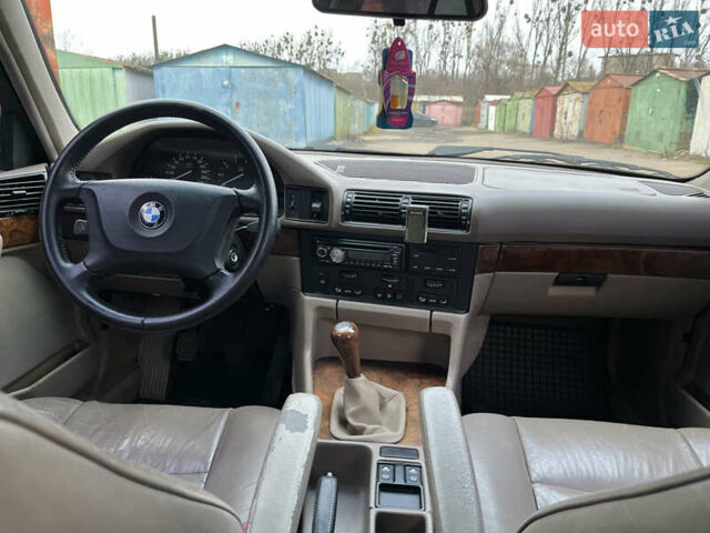 Черный БМВ 5 Серия, объемом двигателя 2 л и пробегом 349 тыс. км за 3000 $, фото 28 на Automoto.ua
