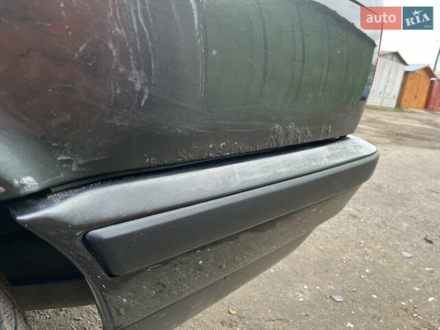 Черный БМВ 5 Серия, объемом двигателя 2 л и пробегом 349 тыс. км за 3000 $, фото 18 на Automoto.ua