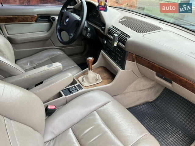 Черный БМВ 5 Серия, объемом двигателя 2 л и пробегом 349 тыс. км за 3000 $, фото 27 на Automoto.ua