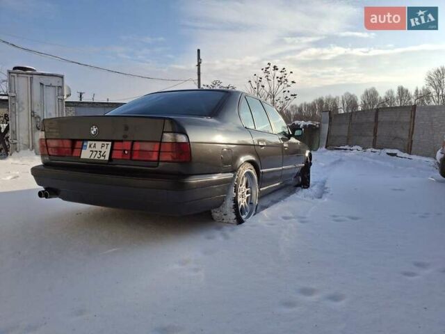 Черный БМВ 5 Серия, объемом двигателя 3 л и пробегом 420 тыс. км за 5999 $, фото 3 на Automoto.ua