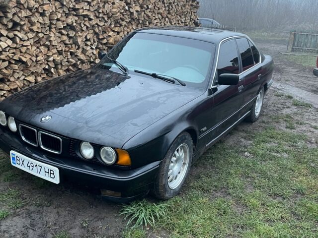 Чорний БМВ 5 Серія, об'ємом двигуна 2 л та пробігом 300 тис. км за 1400 $, фото 1 на Automoto.ua