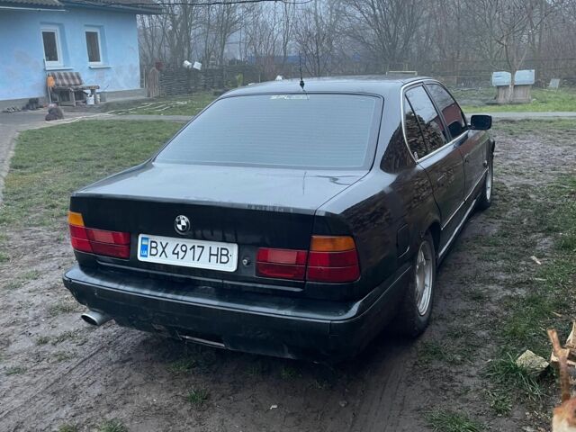 Чорний БМВ 5 Серія, об'ємом двигуна 2 л та пробігом 300 тис. км за 1400 $, фото 3 на Automoto.ua