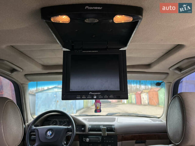 Черный БМВ 5 Серия, объемом двигателя 2 л и пробегом 349 тыс. км за 3000 $, фото 29 на Automoto.ua