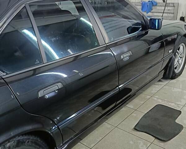 Черный БМВ 5 Серия, объемом двигателя 3 л и пробегом 525 тыс. км за 7400 $, фото 4 на Automoto.ua